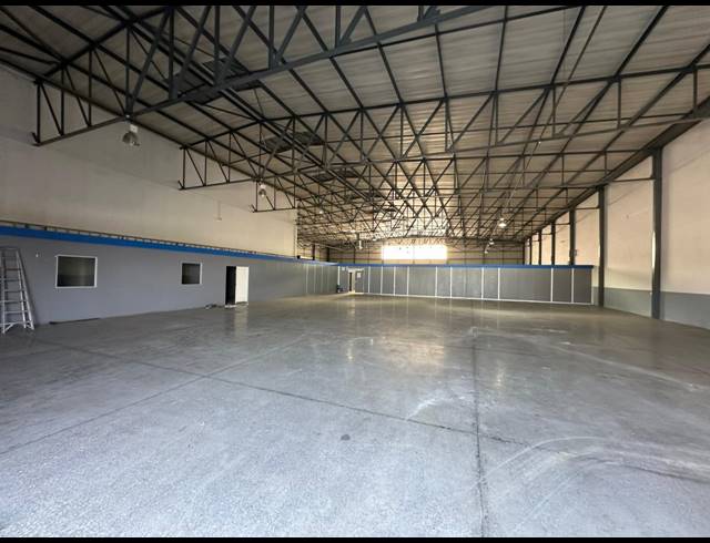 2,294M² WAREHOUSE TO LET IN COSMO BUSINESS PARK